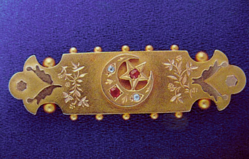 Brooch