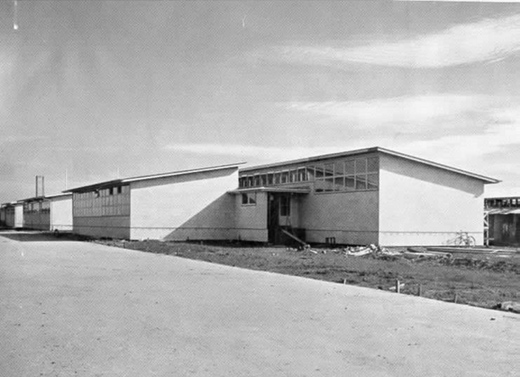 Black and white photograph of Footscray High School buildings.